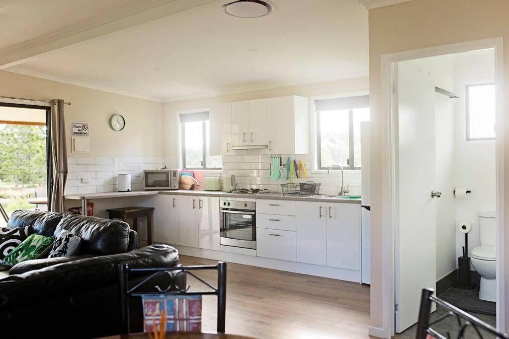 Pinbarren Green Lodges Noosa Exteriör bild